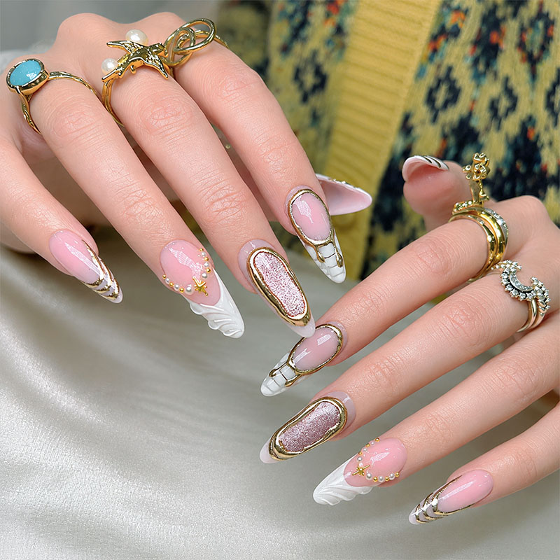 Lux Nail Bar