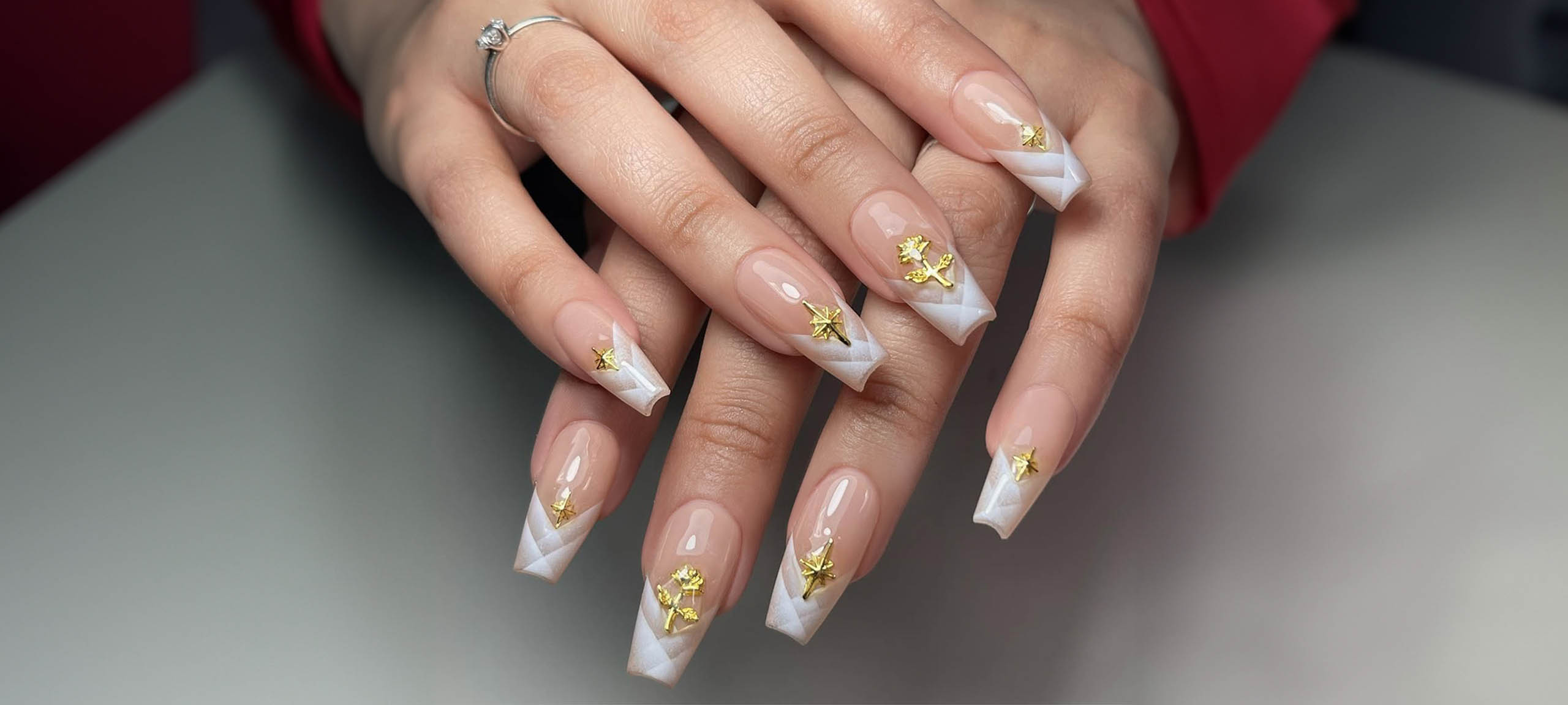 Lux Nail Bar