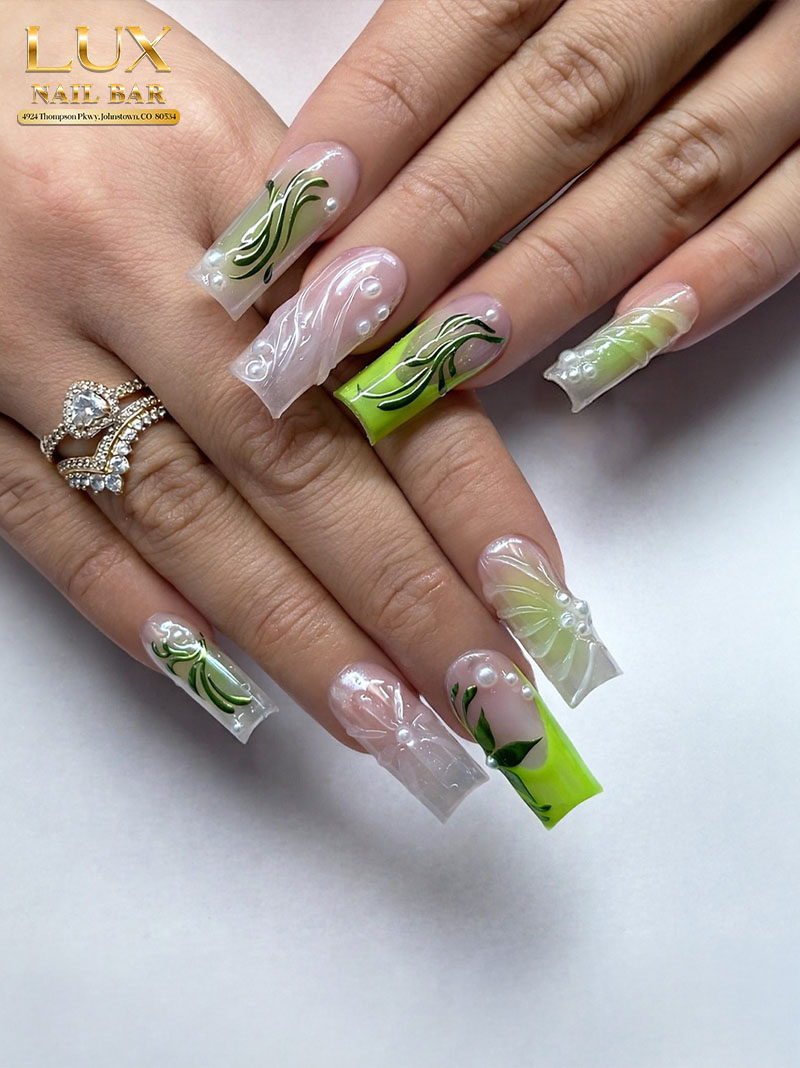 Lux Nail Bar