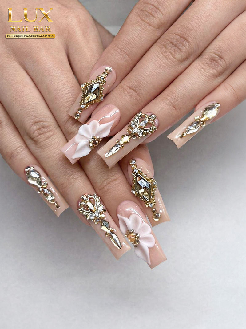 Lux Nail Bar