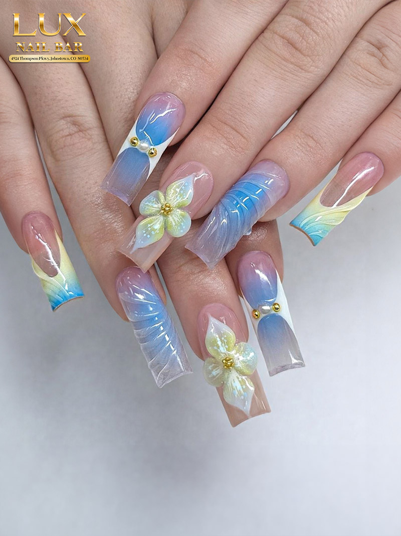 Lux Nail Bar